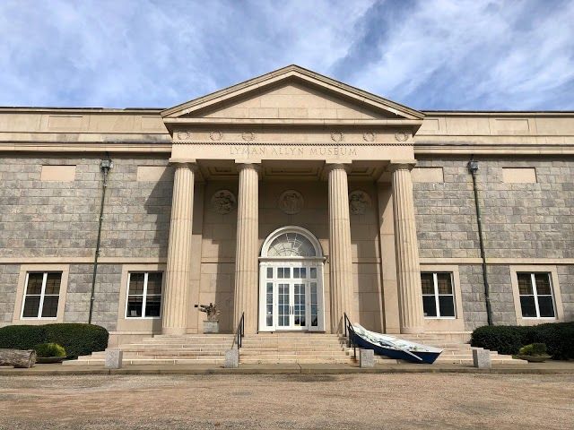 Lyman Allyn Art Museum